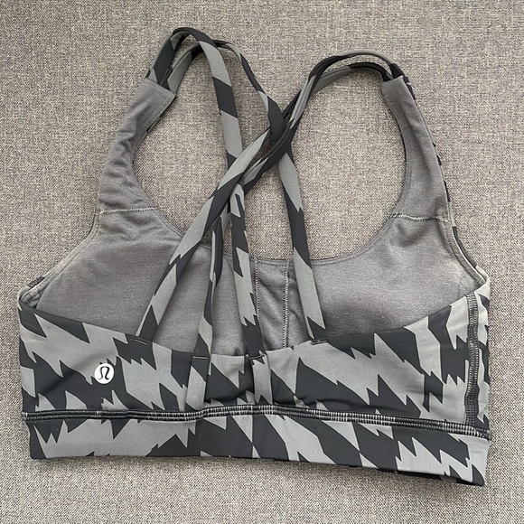 Lululemon Energy Bra. Size 4 - Picture 2 of 2